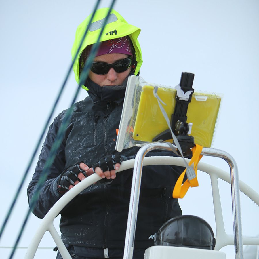 How to use a tablet or phone as a chartplotter