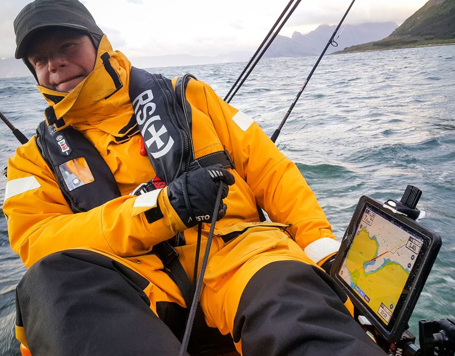 How to use a tablet or phone as a chartplotter