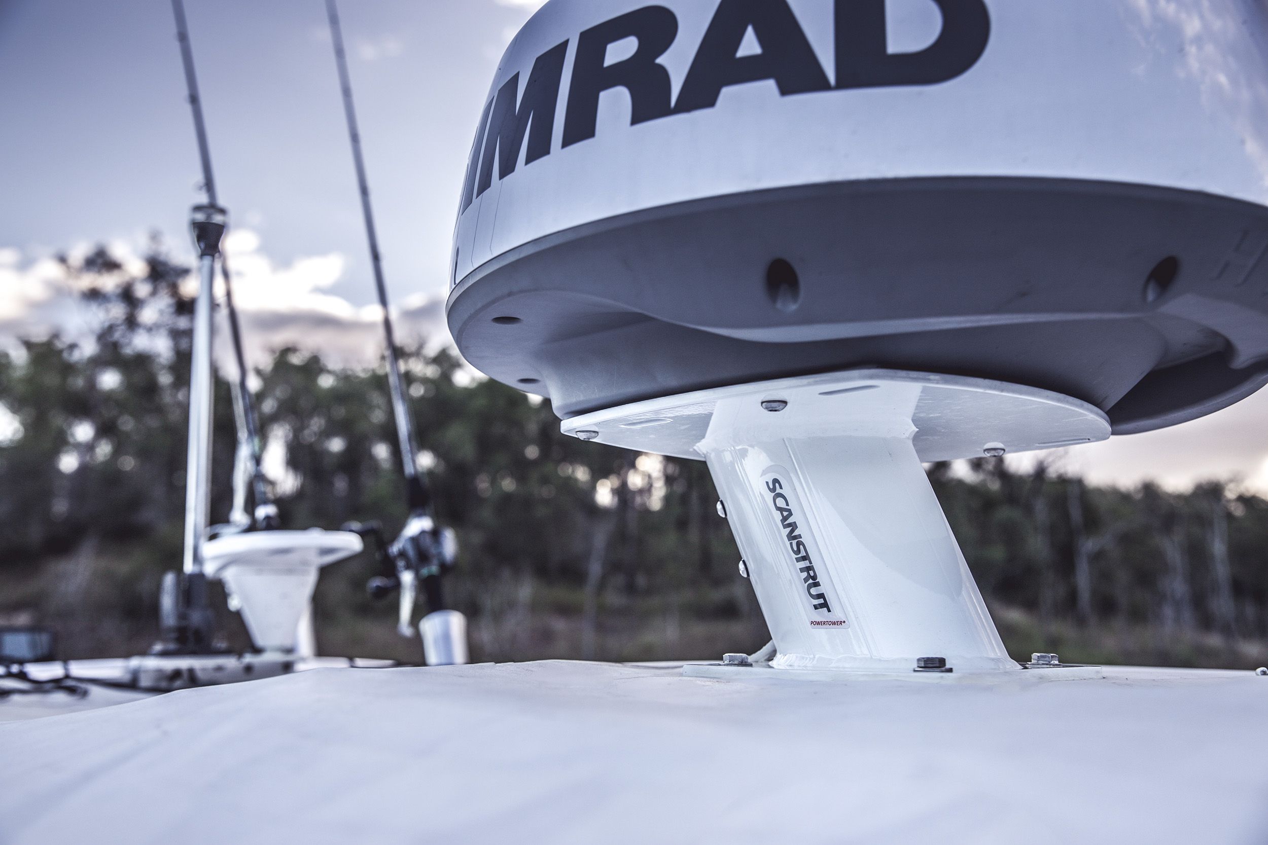 The 5 best places to mount radar on your sailing yacht
